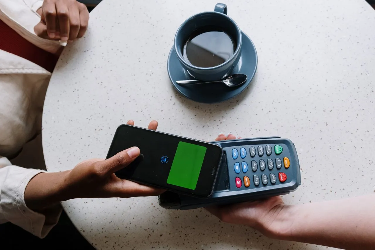 The two-click method for tracking your daily expenses